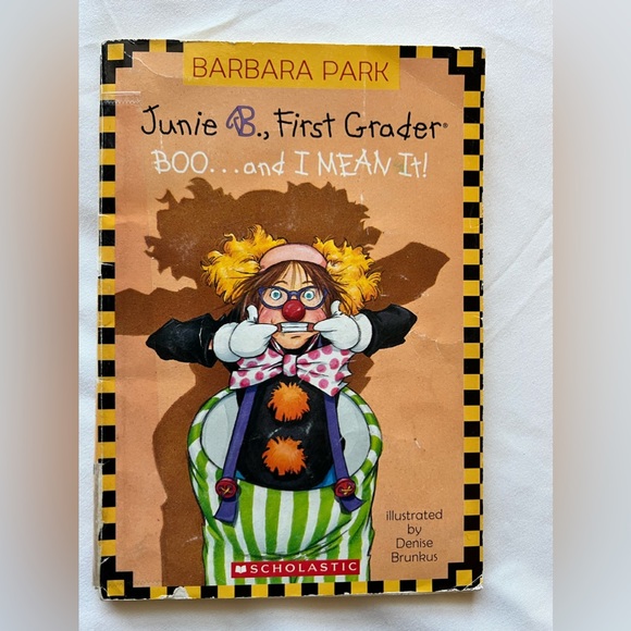 Julie B. First Grader Barbara Park six box set. - Picture 11 of 14